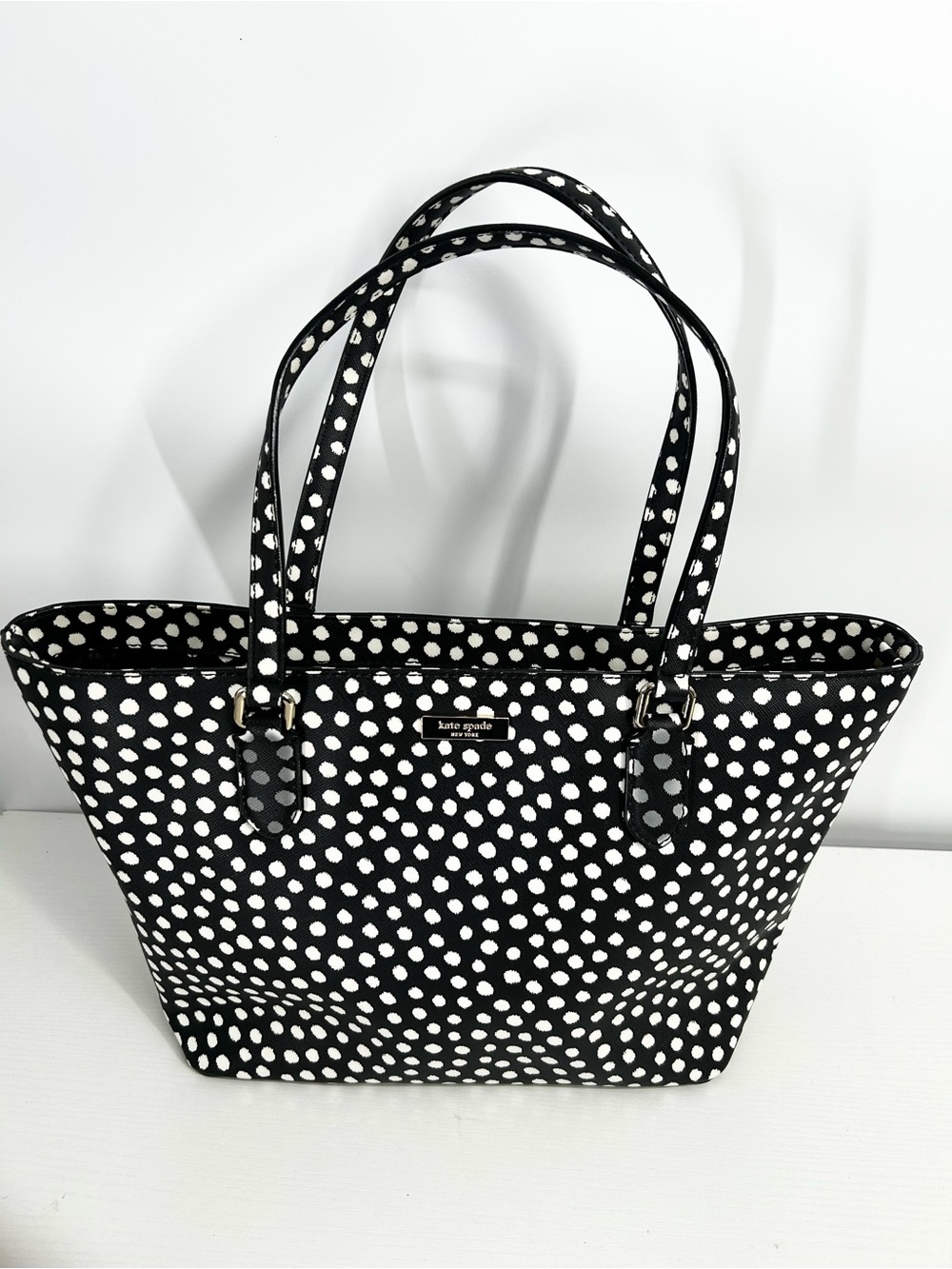 Kate Spade Dally Tote Purse Laurel Way Printed Polka Dot Handbag Casual Cute